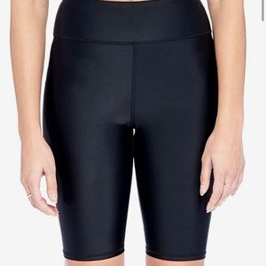 Electric Yoga Basic Short Black